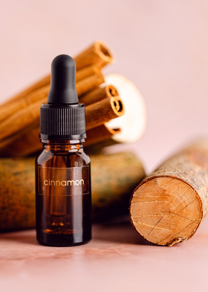 cinnamon essential oil on maui for pumpkin spice beauty workshop