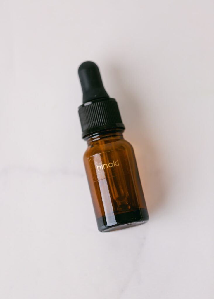 Japanese hinoki essential oil ヒノキ精油